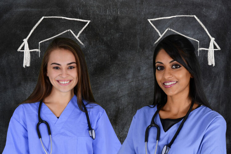 16 Scholarships for Health and Medicine Majors