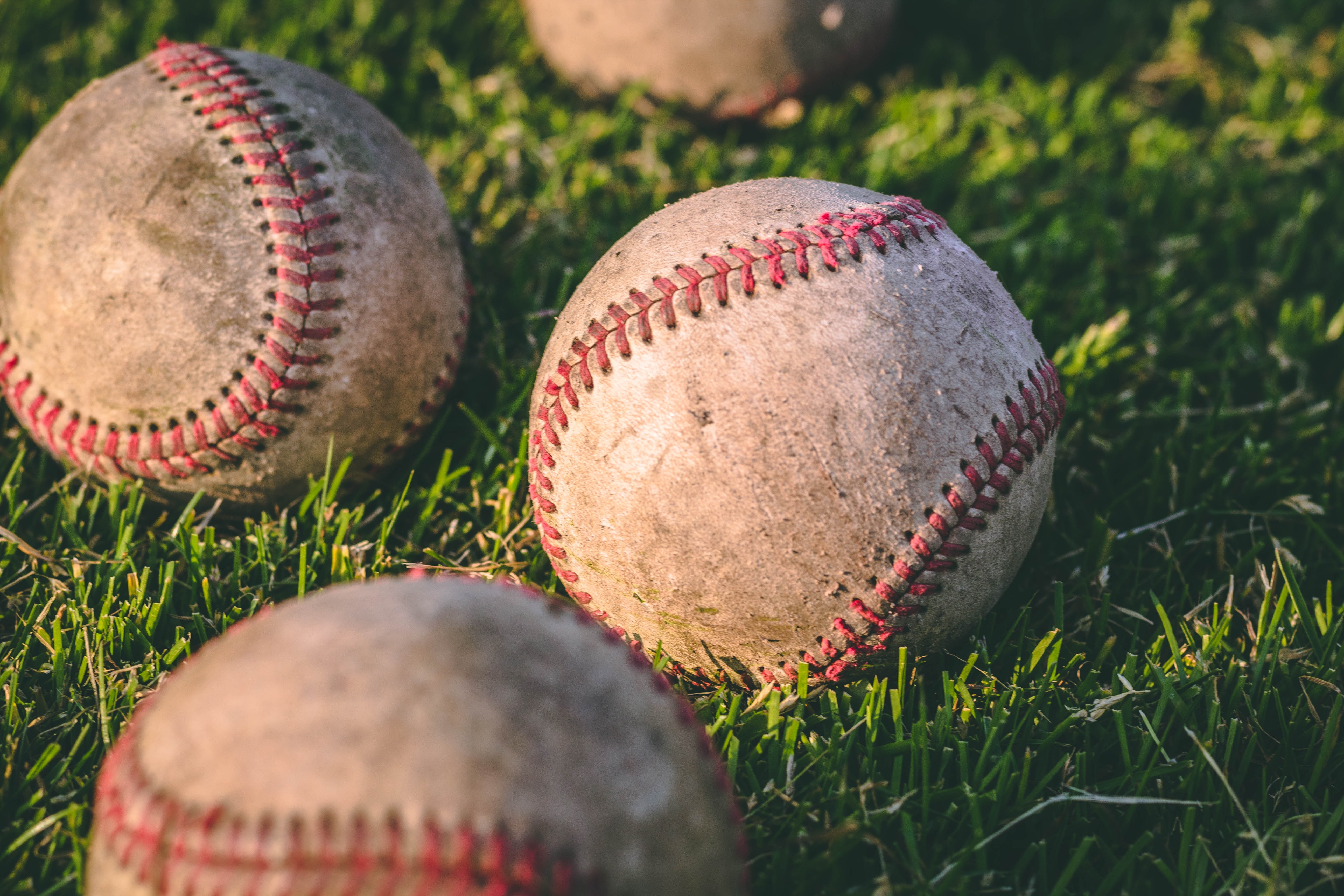 balls-baseball-close-up