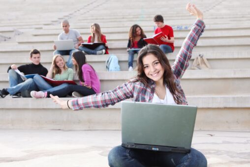 20 Tips for Freshmen to Have a Good College Life