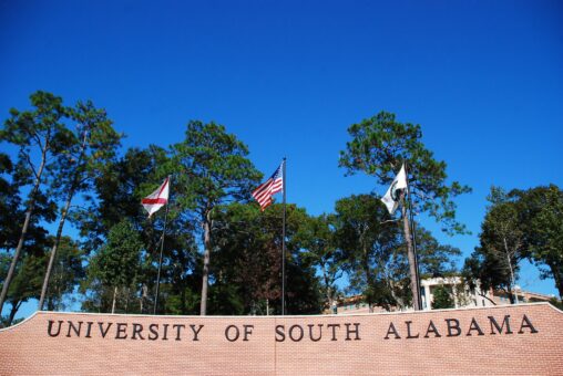 26 Easy Alabama Scholarships