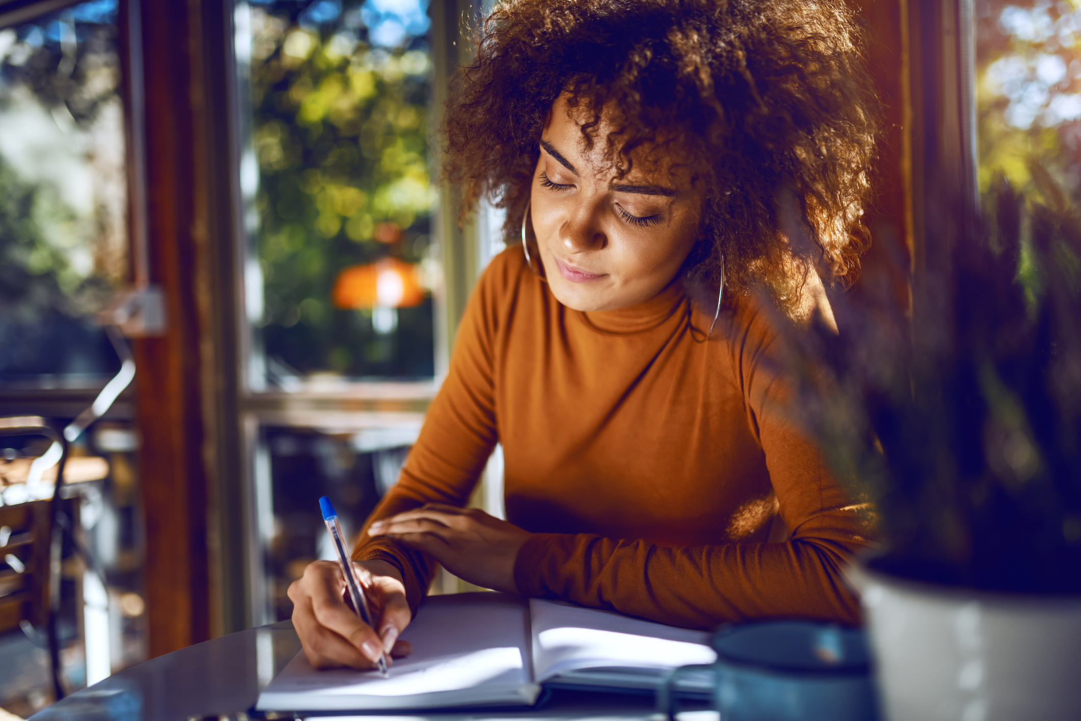 high school student making a list